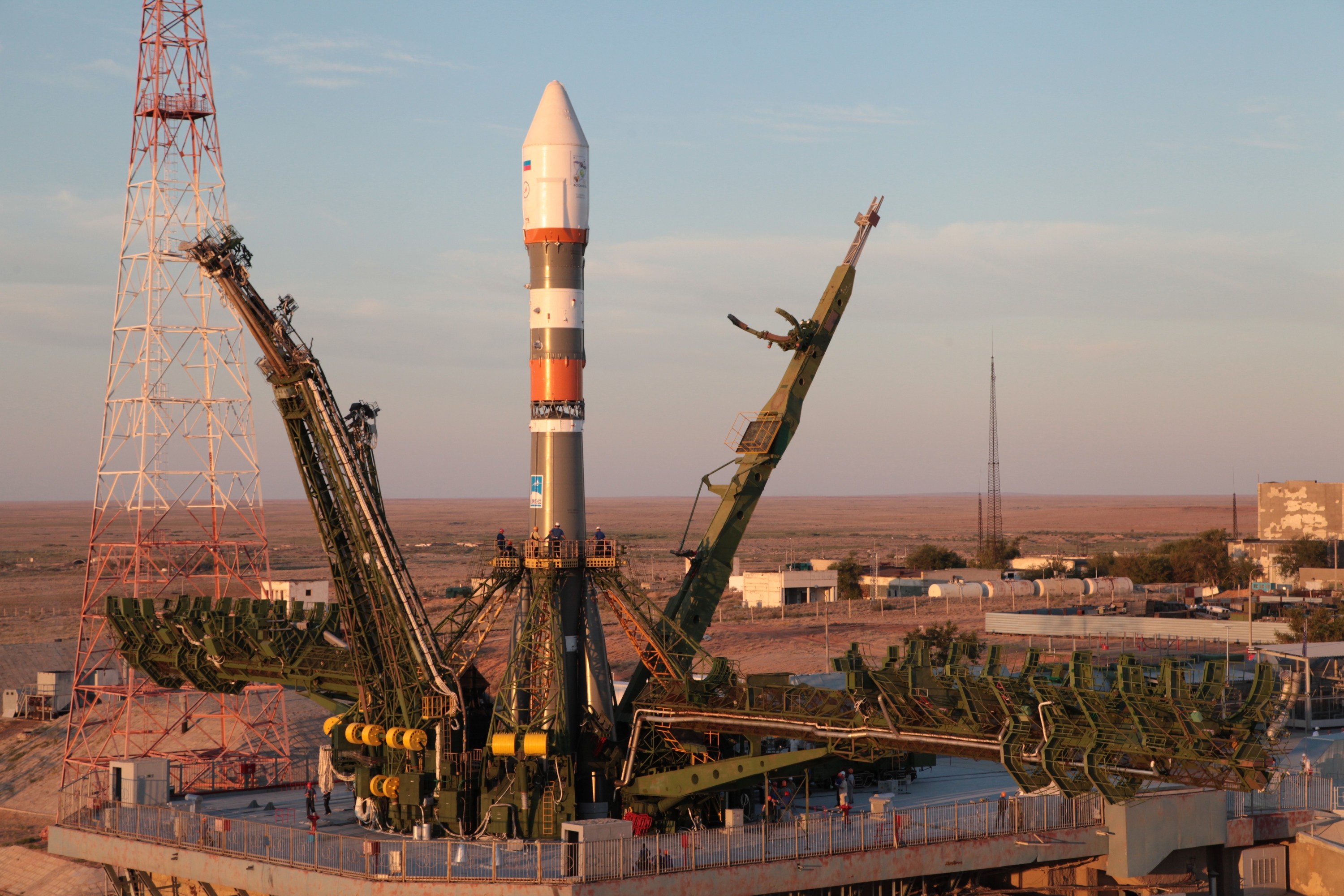 День космонавтики — событие, ставшее символом величия человеческого разума и стремления к освоению космоса.